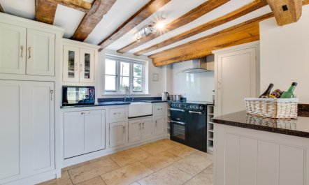 5 Bed in Finningham 1