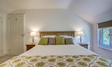 3 Bed in Nr St. Keverne 8