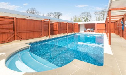 3 Bed in Nr St. Keverne