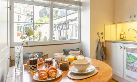 1 Bed in Lynton 1