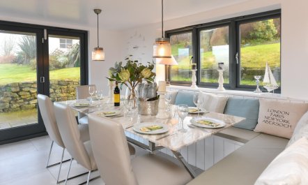 4 Bed in Llanbedrog 5