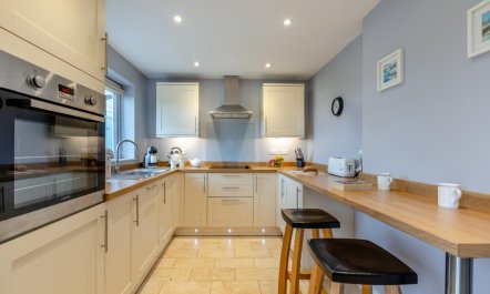 3 Bed in Axmouth, Near Seaton 4