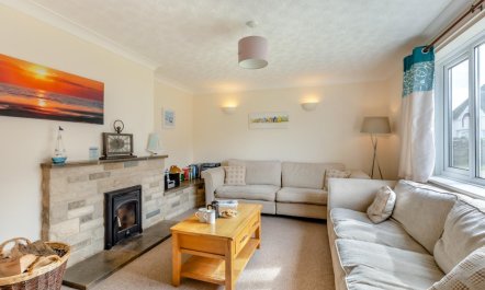 3 Bed in Axmouth, Near Seaton 1
