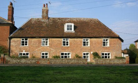 4 Bed in Orford 0