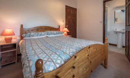 3 Bed in Llanbedrog 8