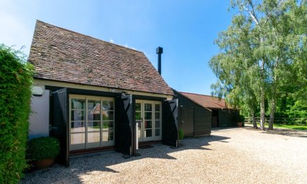 1 Bed in Whepstead 1