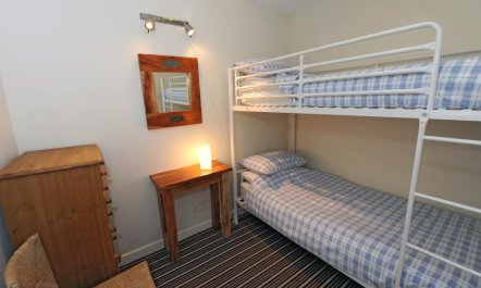 2 Bed in Tresaith 5