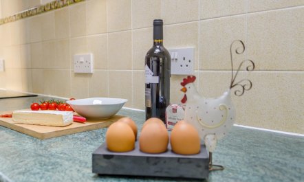 2 Bed in Aberaeron 8