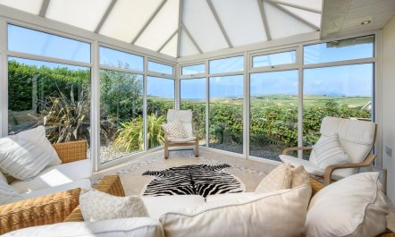 2 Bed in Bwlchtocyn 2