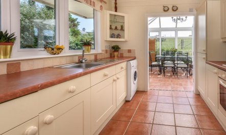 2 Bed in Bwlchtocyn 9