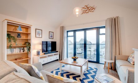 2 Bed in Westward Ho! 1