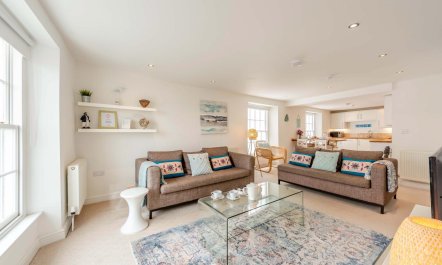 2 Bed in Appledore 3
