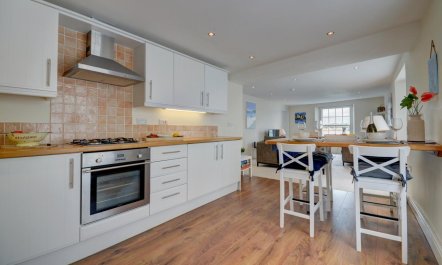 2 Bed in Appledore 0