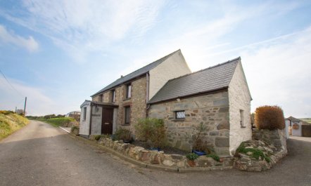 2 Bed in St Davids Peninsula 6