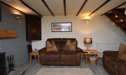 2 Bed in St Davids Peninsula 9