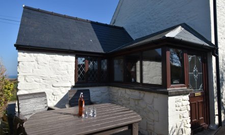 2 Bed in St Davids Peninsula 5