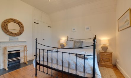 2 Bed in Bamburgh 6