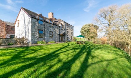 5 Bed in Denbigh 4