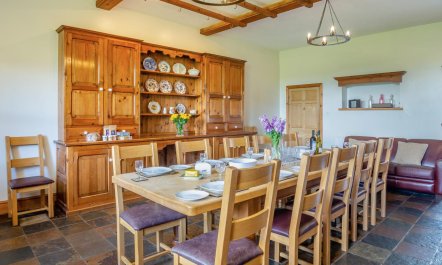 5 Bed in Denbigh 8