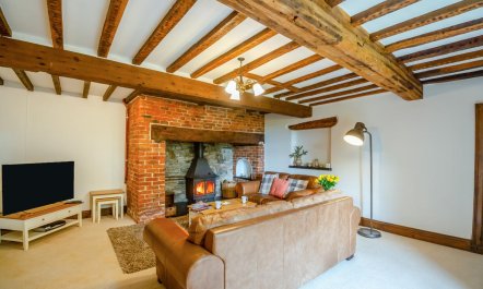 5 Bed in Denbigh 2