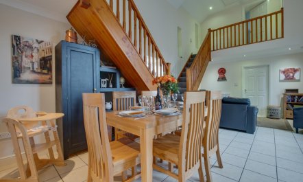 3 Bed in Swansea Valley 3