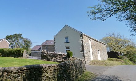 3 Bed in Swansea Valley