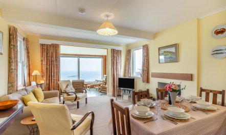 3 Bed in Sennen 1