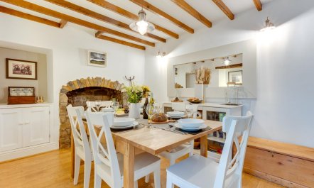 4 Bed in Saundersfoot 4