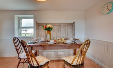 4 Bed in St Davids 5