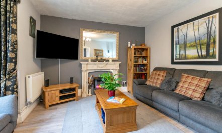 4 Bed in Betws-y-Coed 2