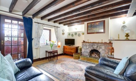 2 Bed in Porthcawl 3