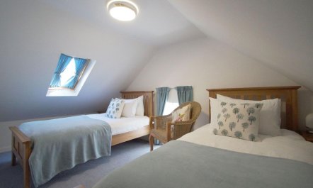 2 Bed in Llangadog 6