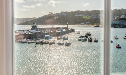 2 Bed in St Ives 1
