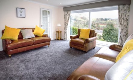 4 Bed in Dolgellau 8