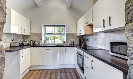 2 Bed in Caernarfon 6