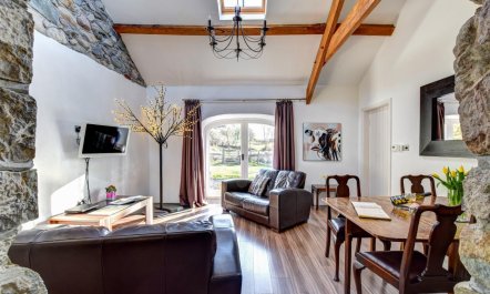 2 Bed in Caernarfon 1