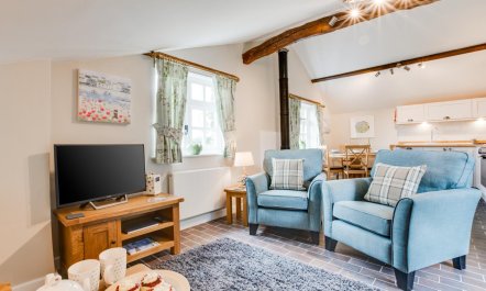 2 Bed in St. Breward 9