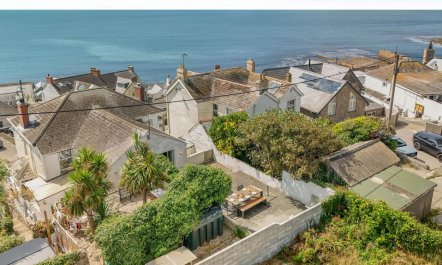 3 Bed in Porthleven 4