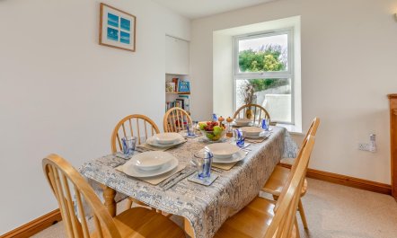 3 Bed in Porthleven 3