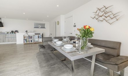 3 Bed in Porthleven 5