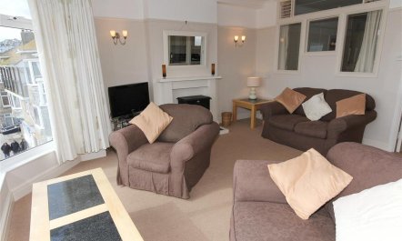 2 Bed in St Ives 2