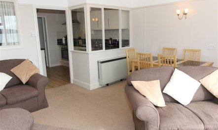 2 Bed in St Ives 8
