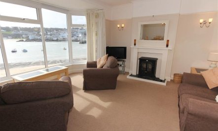 2 Bed in St Ives 5