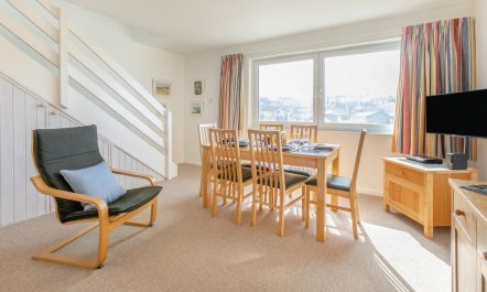 2 Bed in St Ives 4