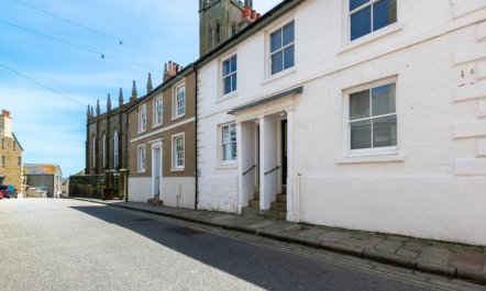 3 Bed in Penzance 8
