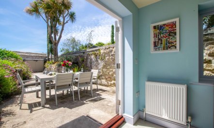 3 Bed in Penzance 2
