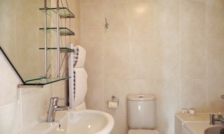 3 Bed in Porthleven 9