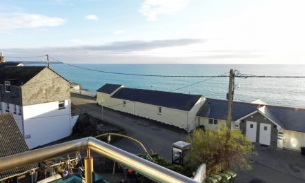 3 Bed in Porthleven 6