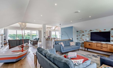 6 Bed in Newquay 1