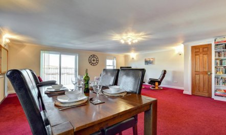 2 Bed in Penzance 2